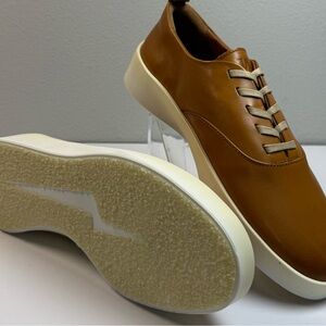 Wolf & Shepherd Unisex Brown Leather Sneakers